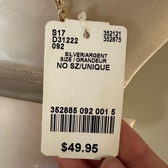 NWT Le Chateau clutch - Picture 3 of 5